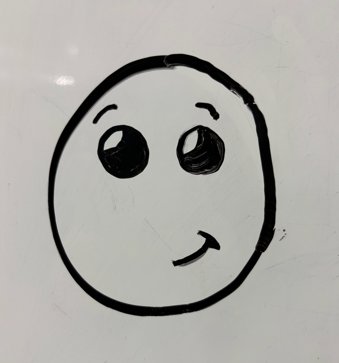 hand drawn picture of a smiling emoji